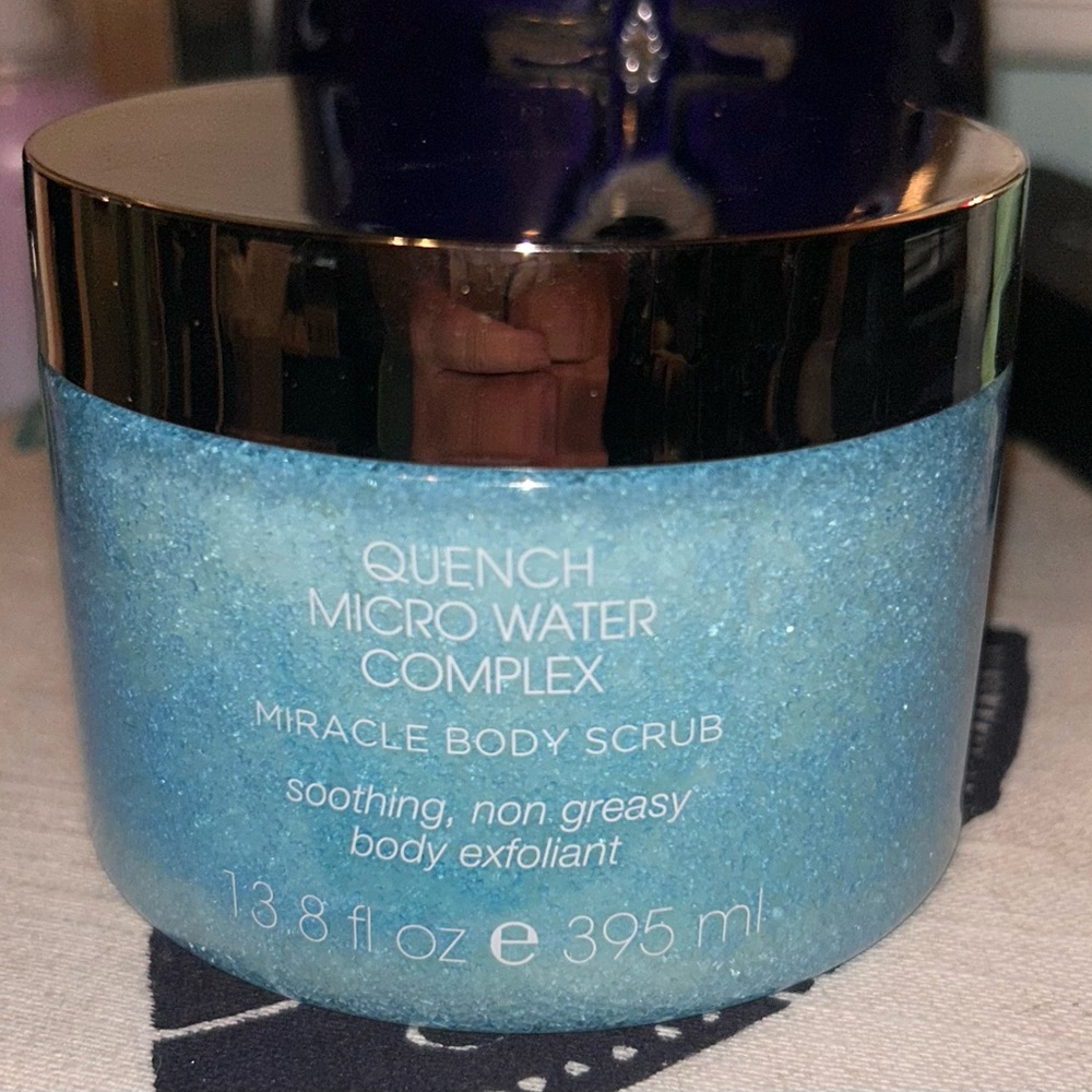 Quench Micro Water Complex Miracle Body Scrub - New Sealed